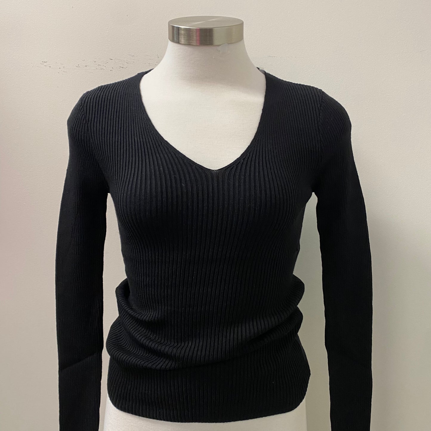 V Neck Sweater Top-Black