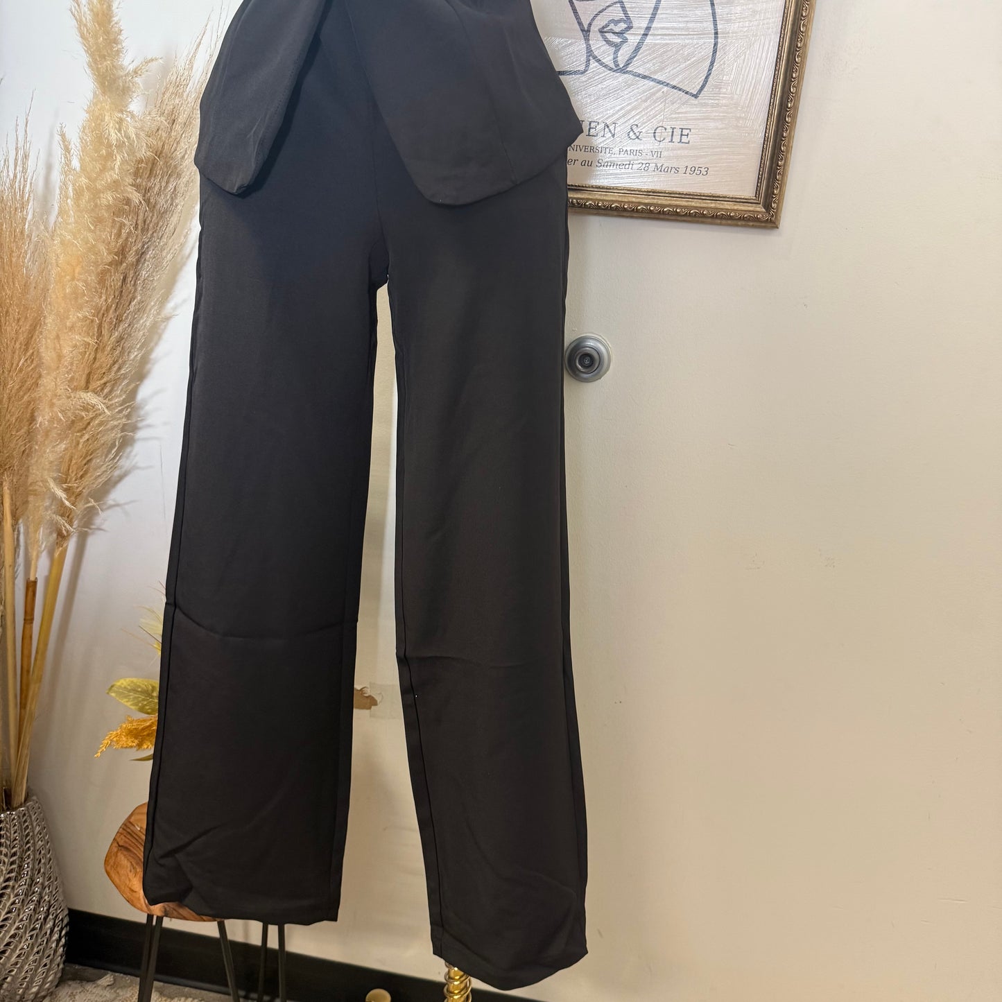 V Neck Top And Casual Pant Set-Black