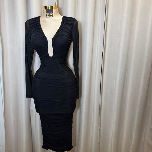 Mesh Long Sleeve Midi Dress w/ a U wire Insert-Black