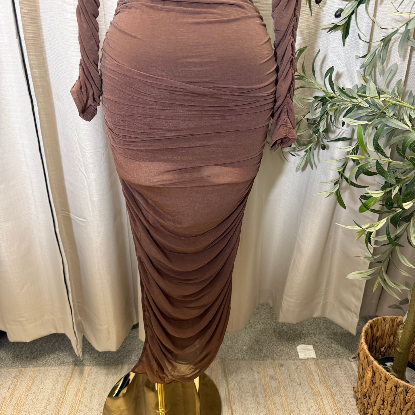 LONG SLEEVES ASSYMETRICAL HEM MAXI DRESS-Brown