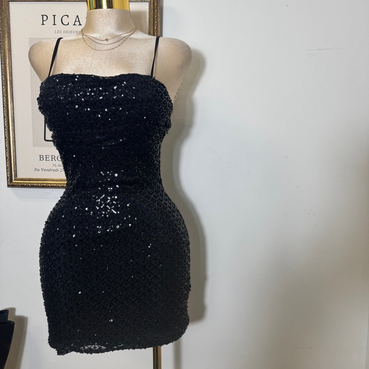 Beads and Sequins Pleated Bodycon Mini Dress-Black