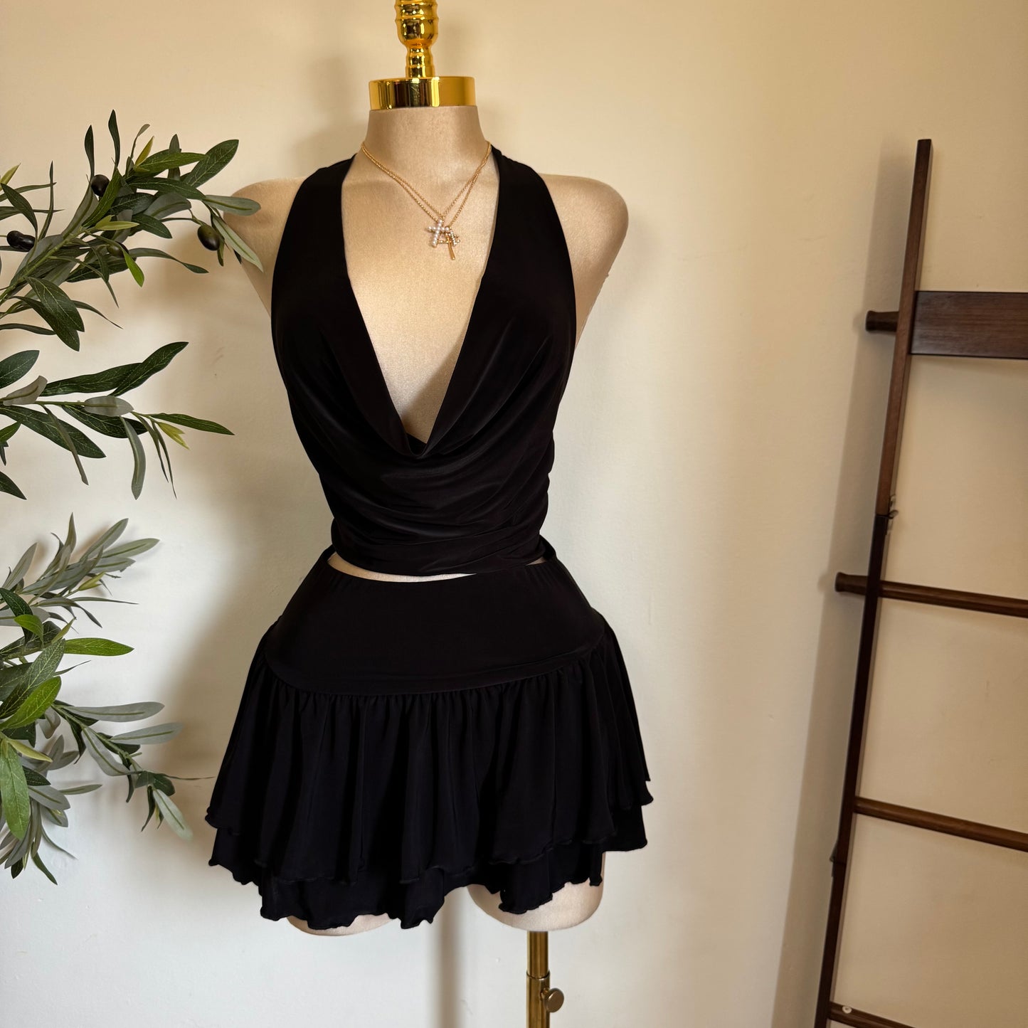Cowl Halter Skirt Set -black