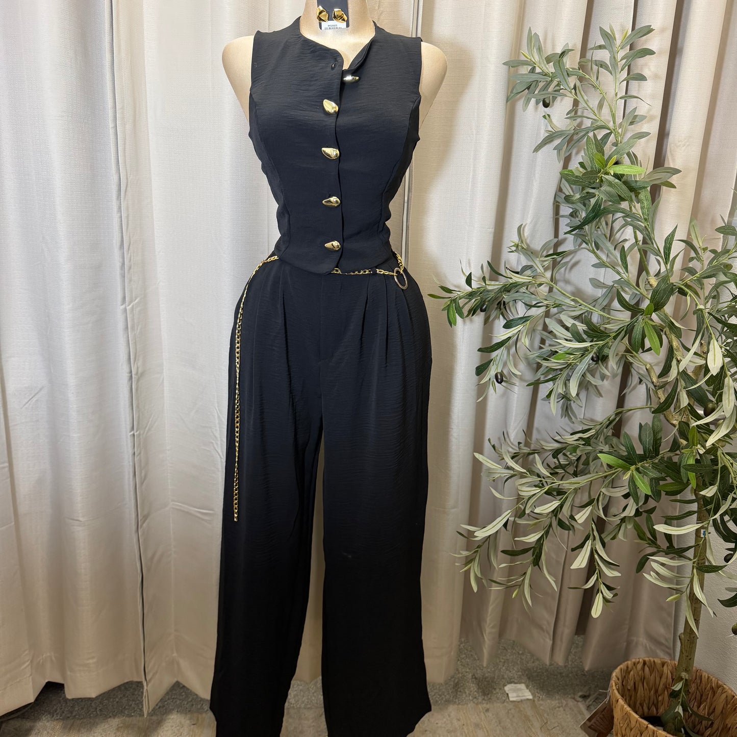 Front button Down Crop Top and Chain Belt Wide leg pant set-black
