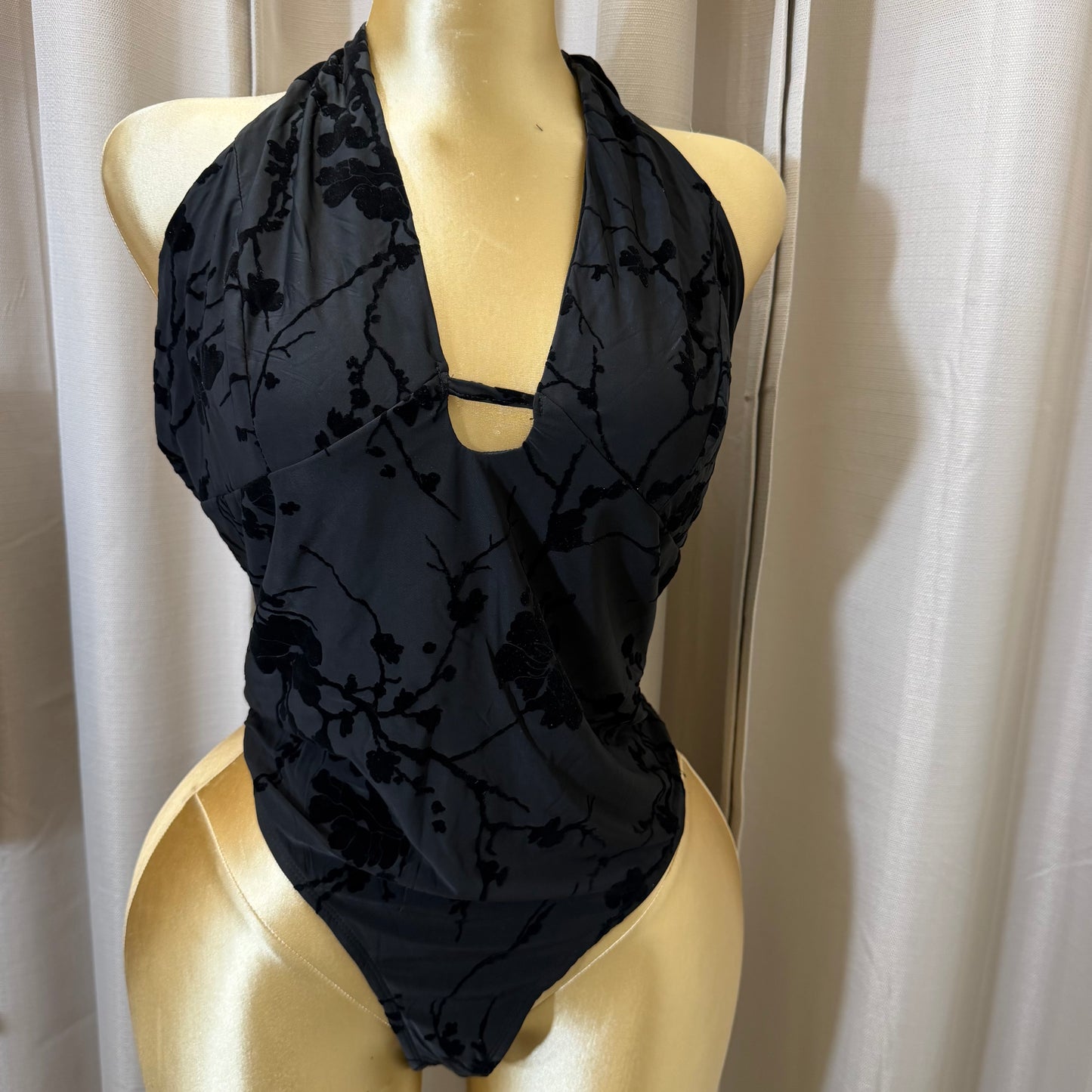 PL-Halter Top Bodysuit-Black