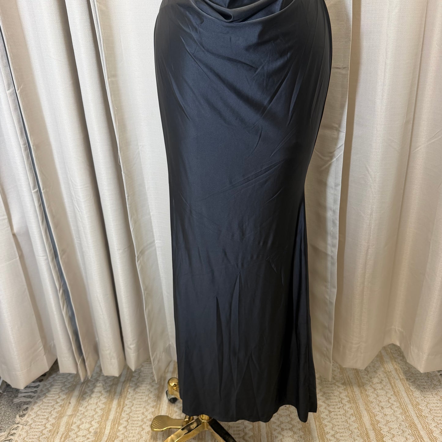 Rectangle Rhinestone satin mermaid maxi Dress-Black