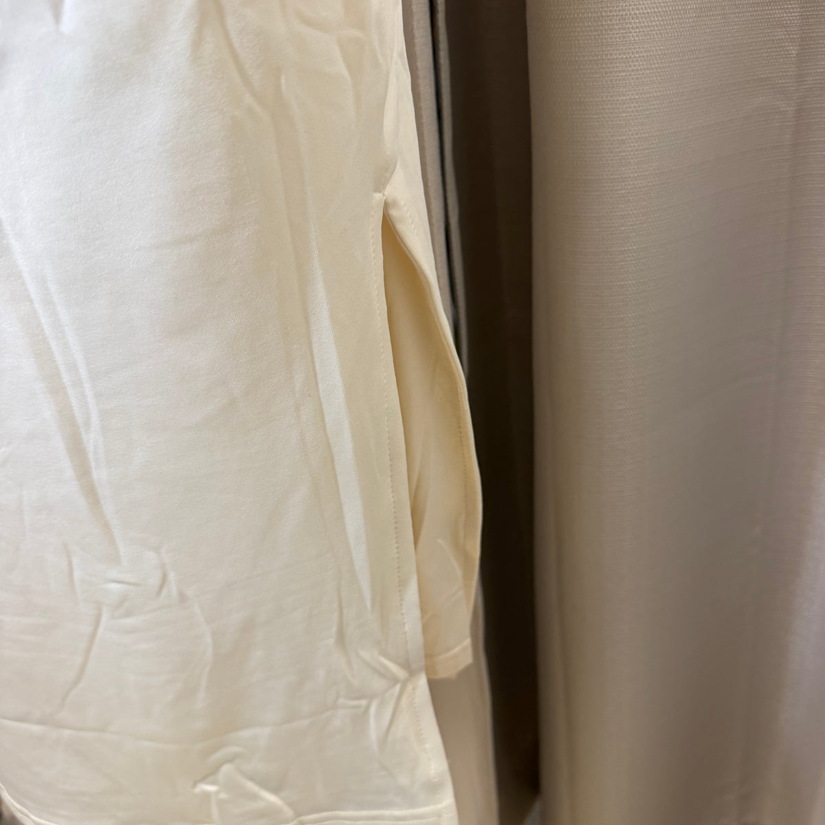 Ring Detail Ruched Midi Dress-Cream/White