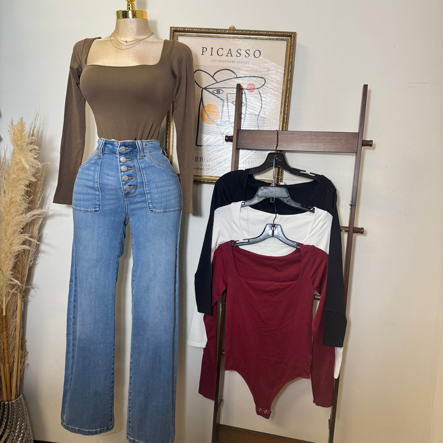 Square Neck Long Sleeveless Bodysuit-Brown