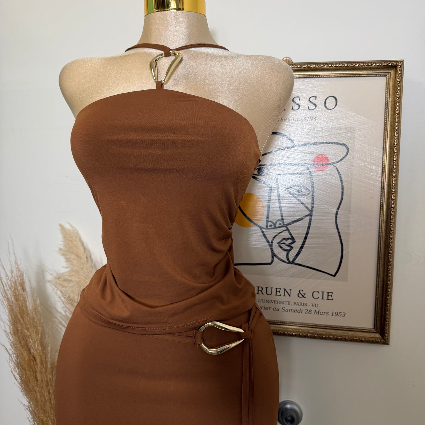 Keyhole Halter Top W/ Midi Skirt Set-brown