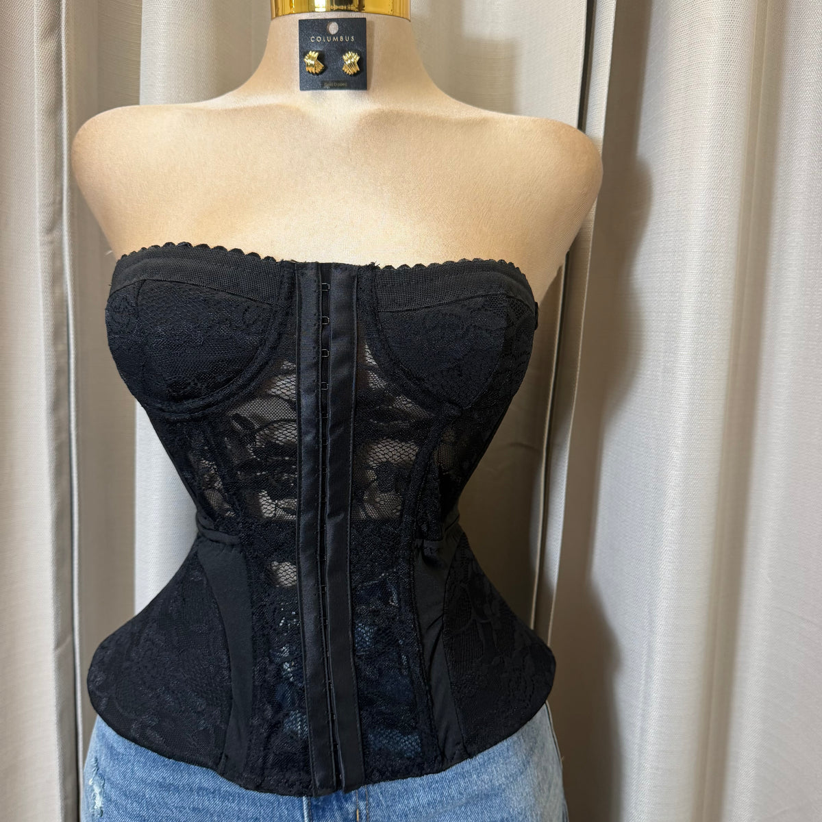Lace strapless lace up corset-Black