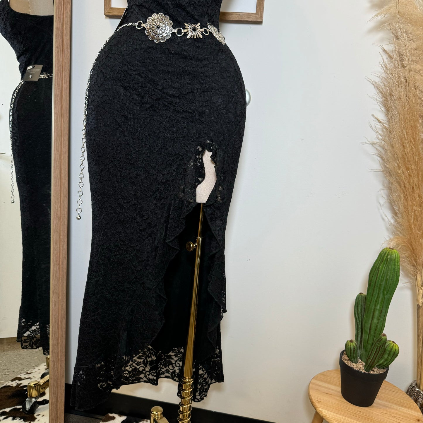 Corazón Mágico Lace Dress-Black