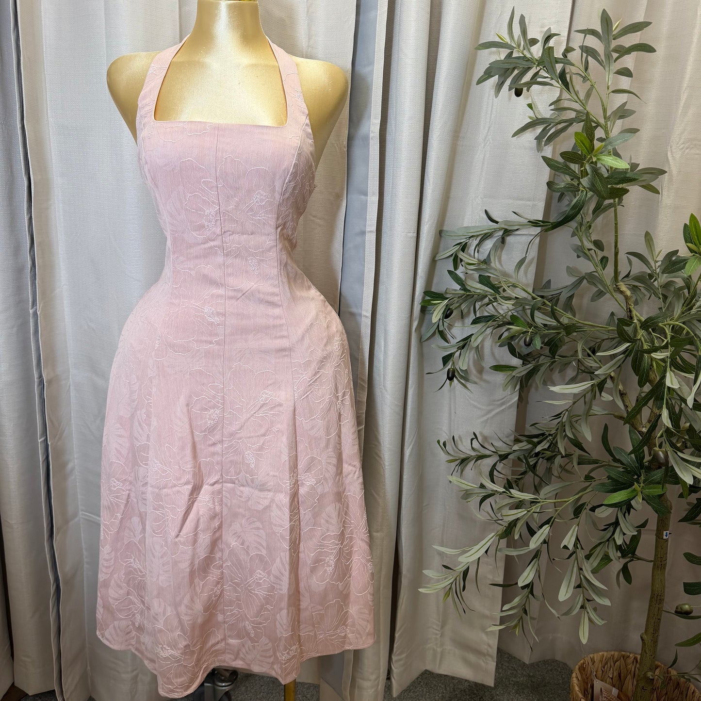 Denim Flower Patterned Halter Neck Midi Dress-Pink