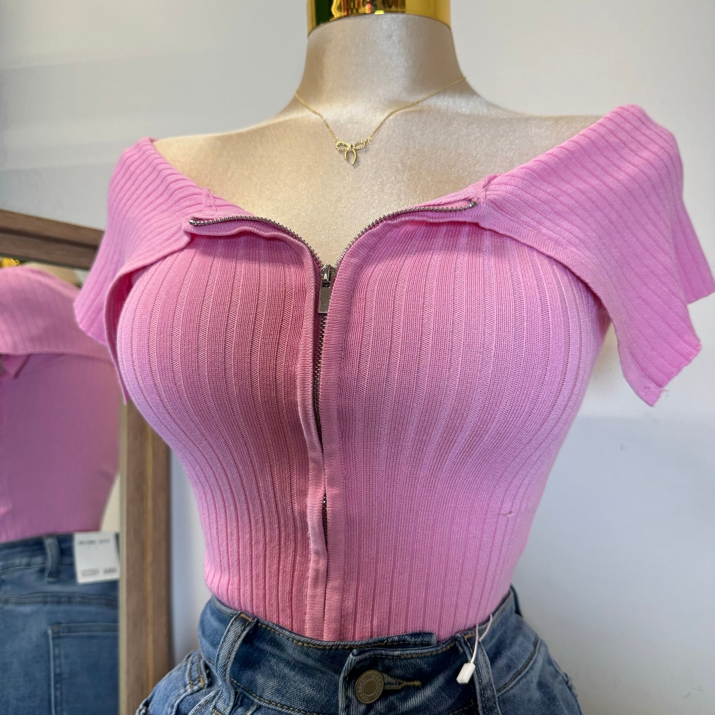 Solid Off Shoulder Top-Pink