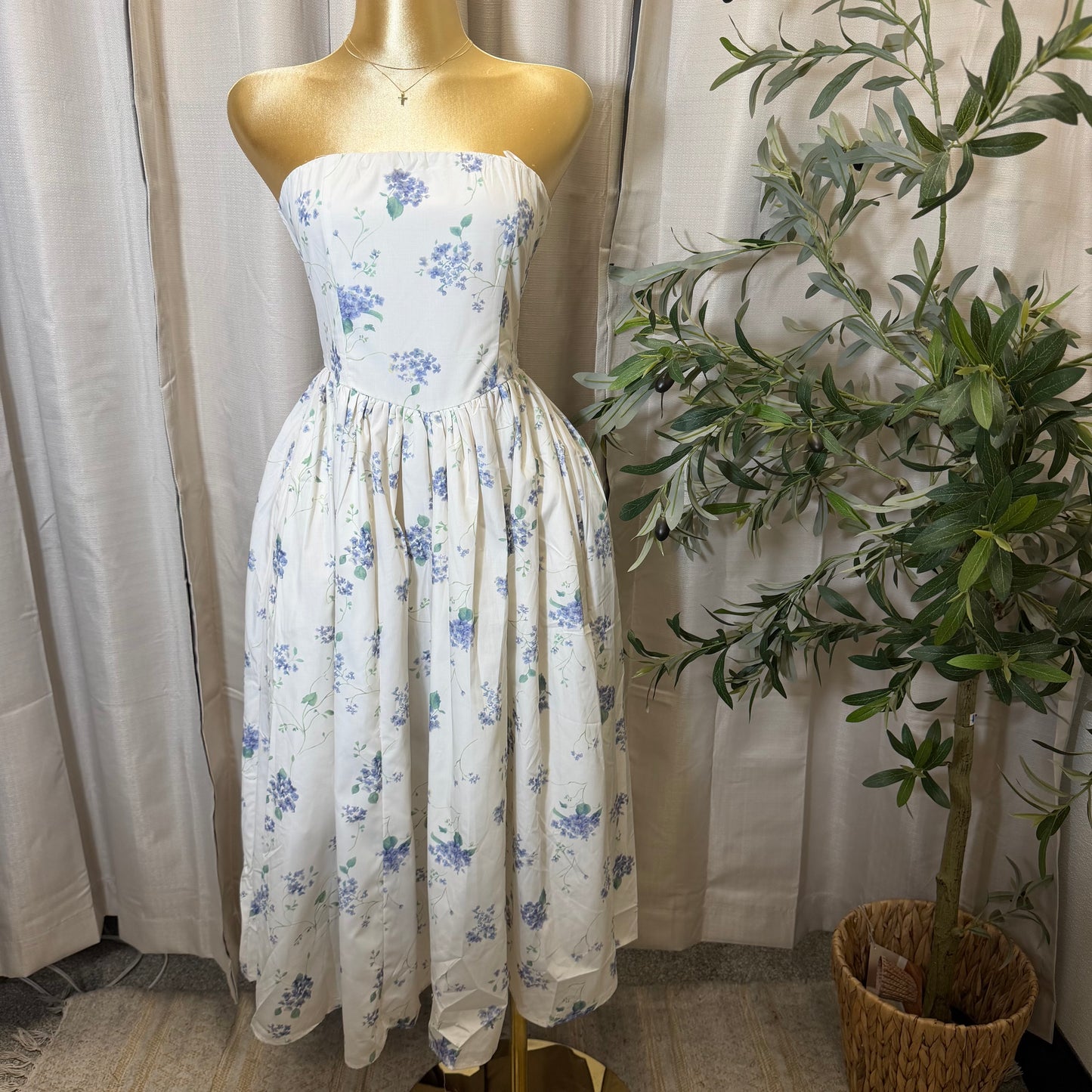 Strapless Floral Midi Dress-White/Blue