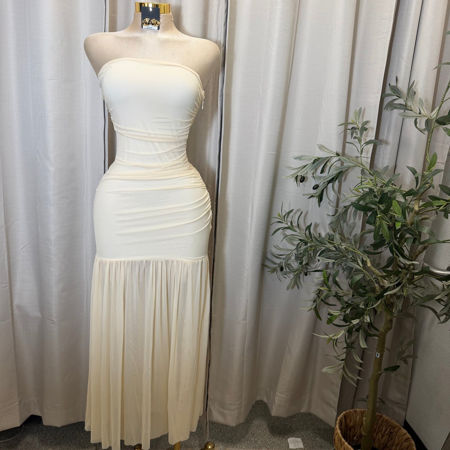 STRAPLESS RUCHED BODICE DROP WAIST MAXI DRESS-Cream