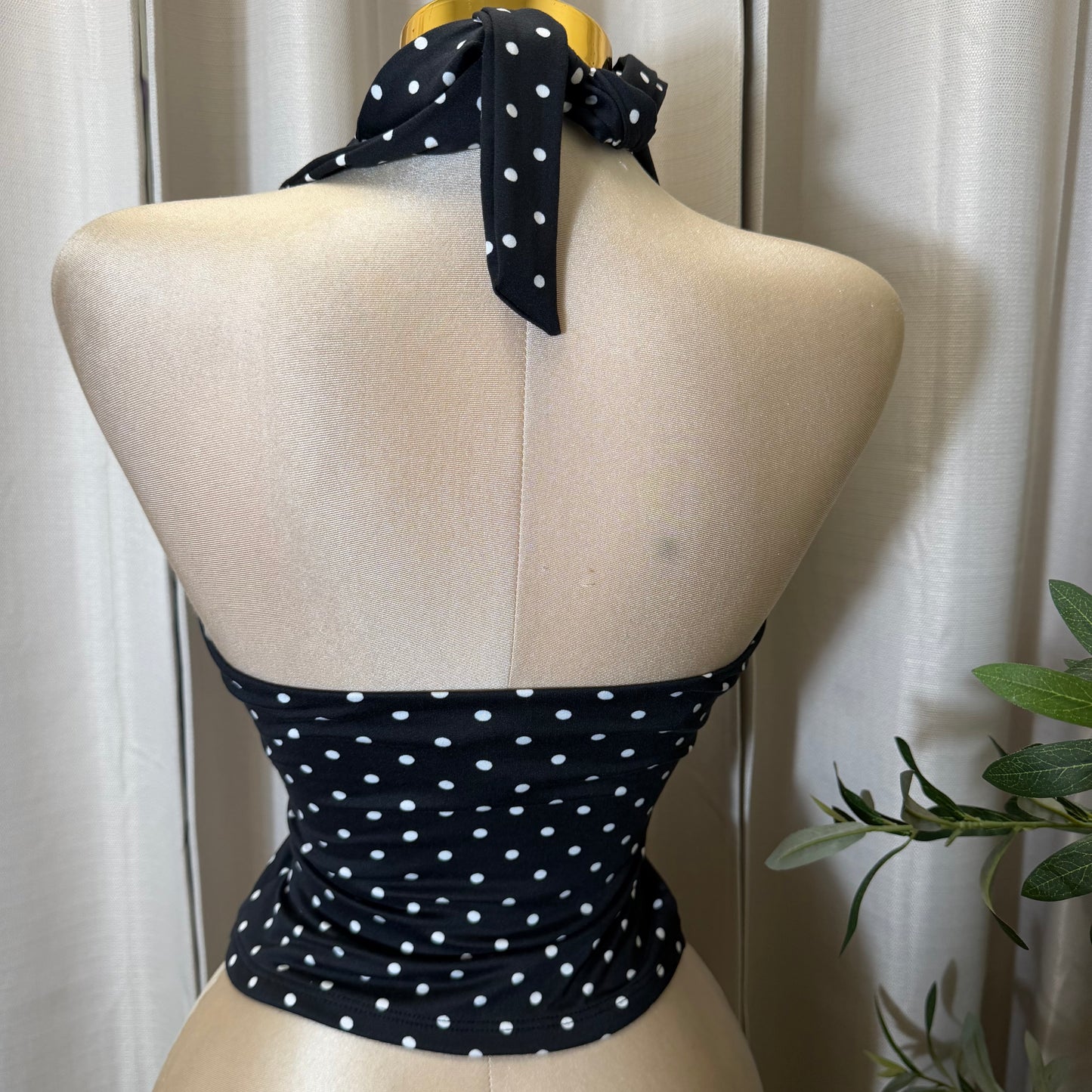 Sleeveless Halter Polka Dot Crop Top-Black/White