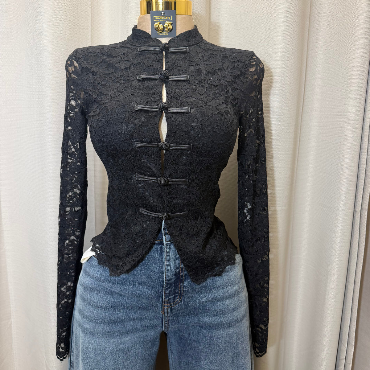 Long sleeve Rose Top-Black