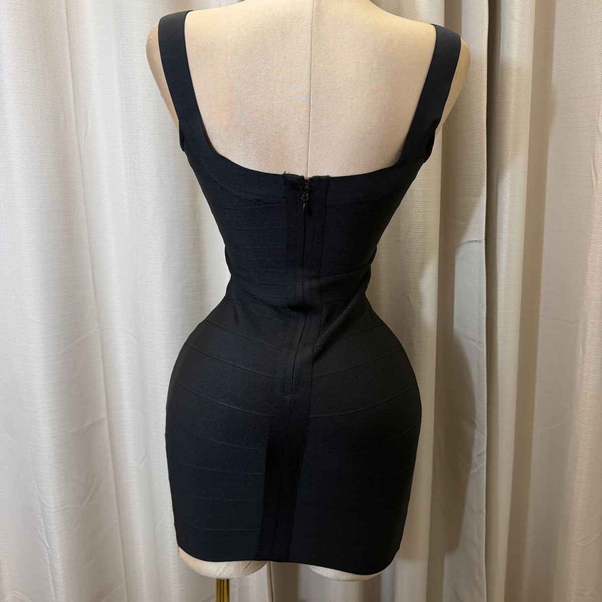 Bandage Foil Bodycon Mini Dress-Black