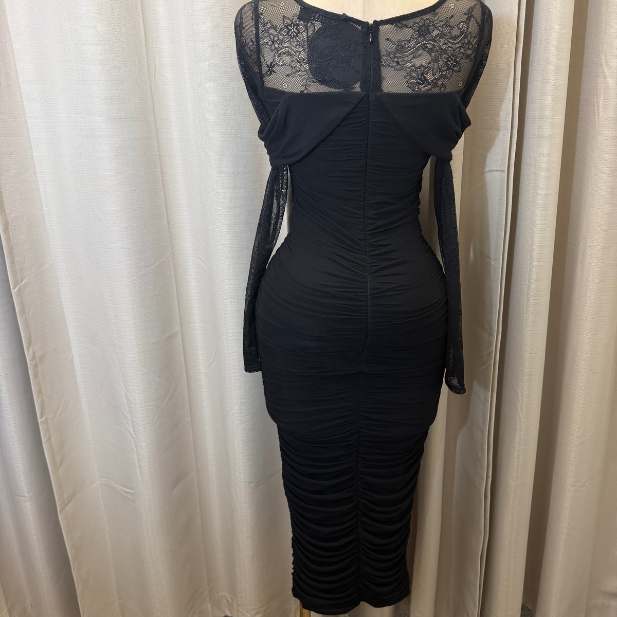 Mesh Long Sleeve Midi Dress-Black