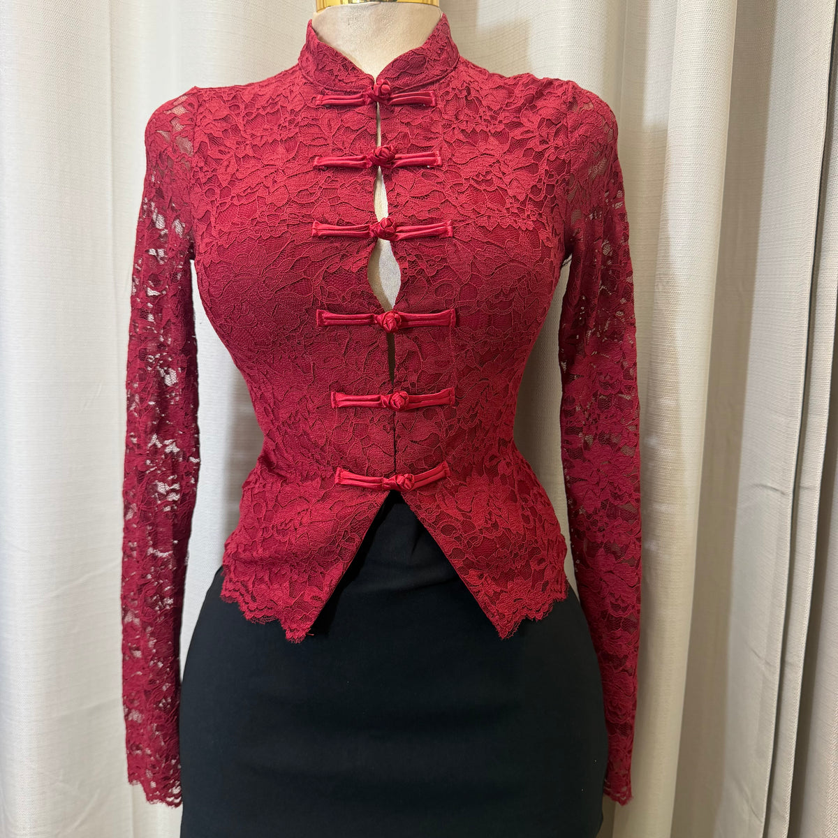 Long sleeve Rose Top-Burgundy