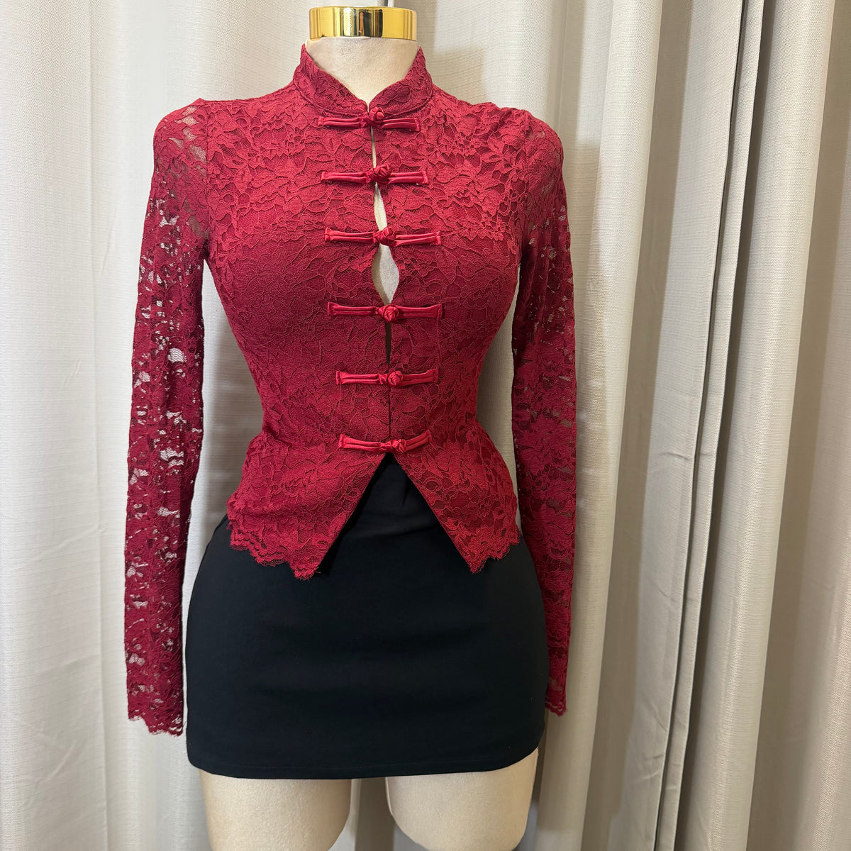 Long sleeve Rose Top-Burgundy
