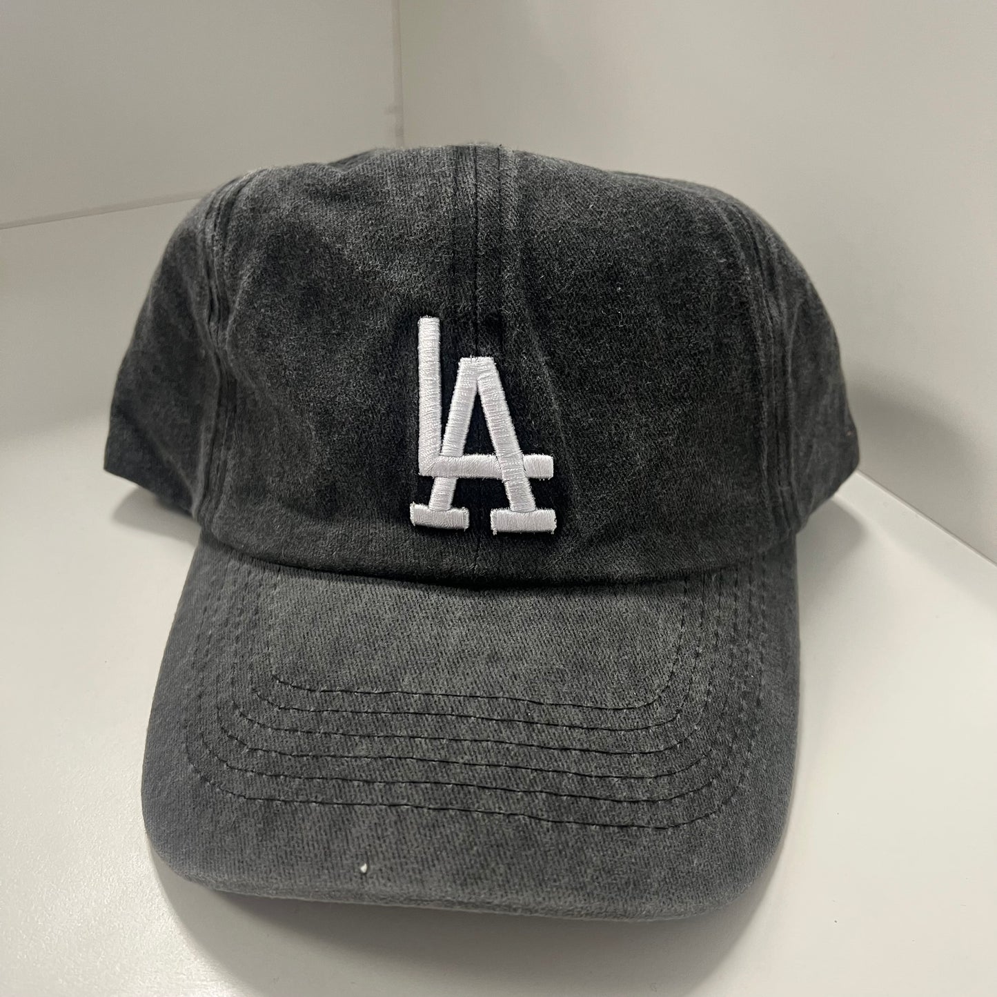 LA HAT -Black